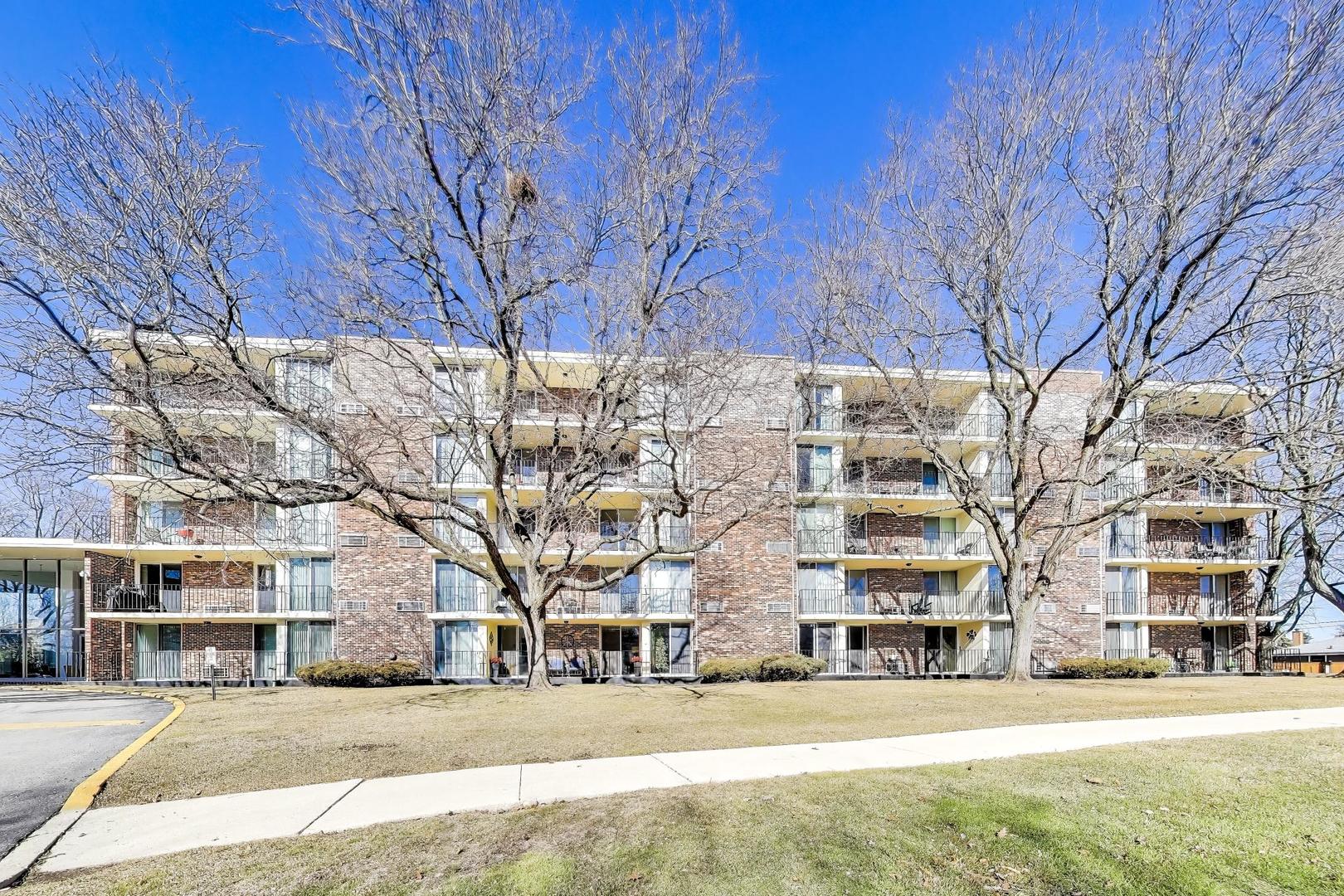1150 Jackson Street, Unit 4F Lombard, IL 60148 - Photo 2 of 23