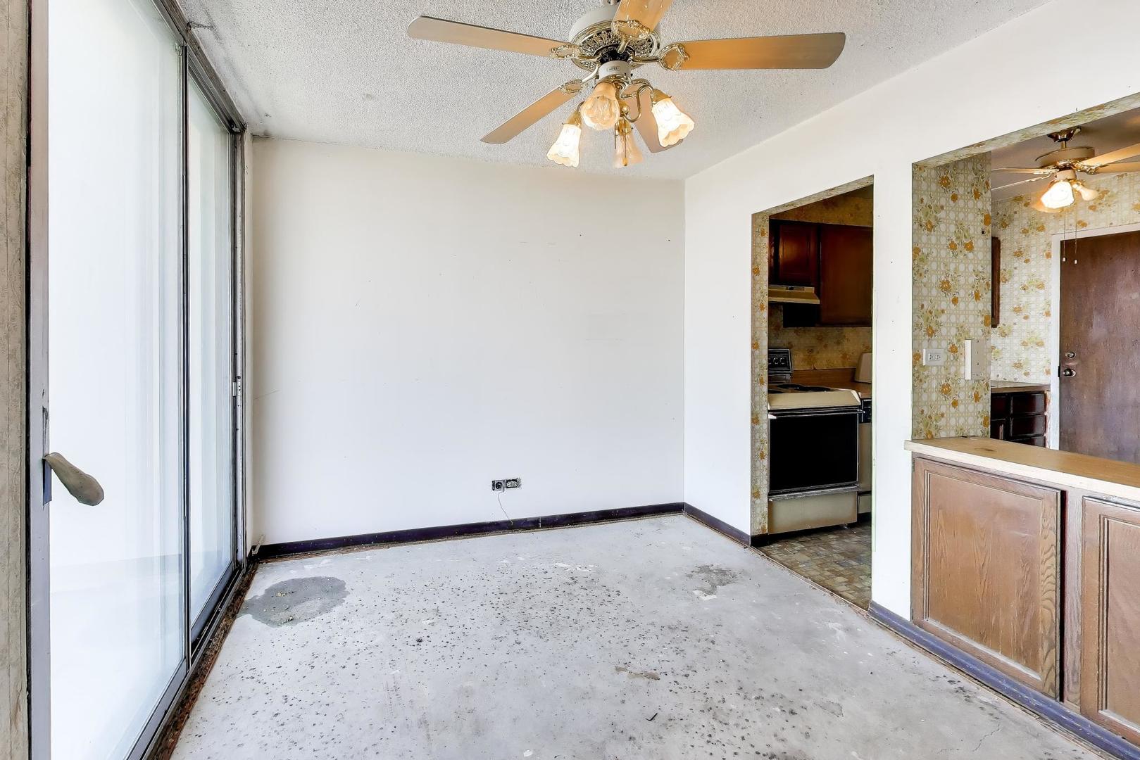 1150 Jackson Street, Unit 4F Lombard, IL 60148 - Photo 7 of 23