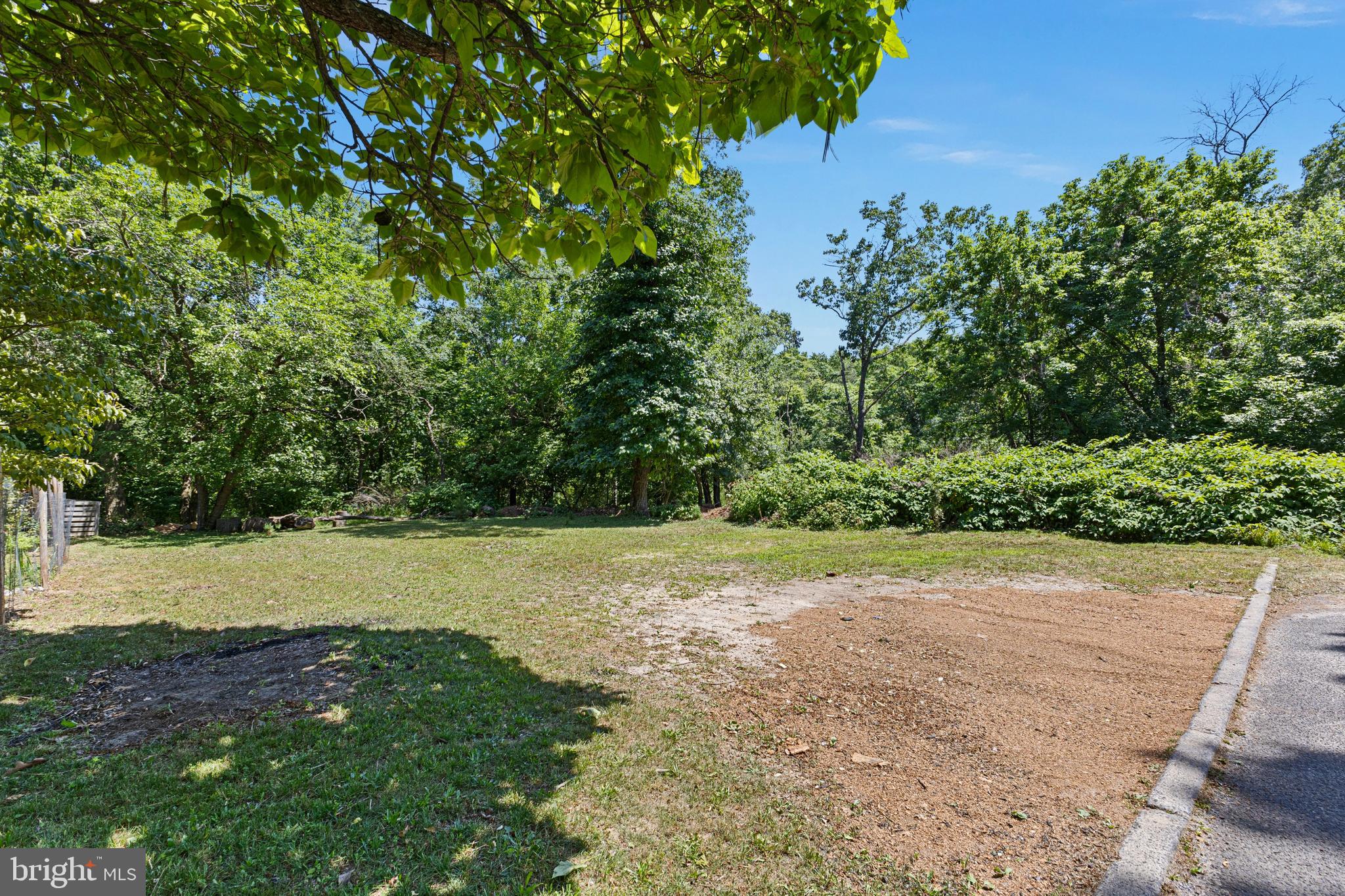 40 Rancocas Avenue Clementon, NJ 08021 - Photo 39 of 48