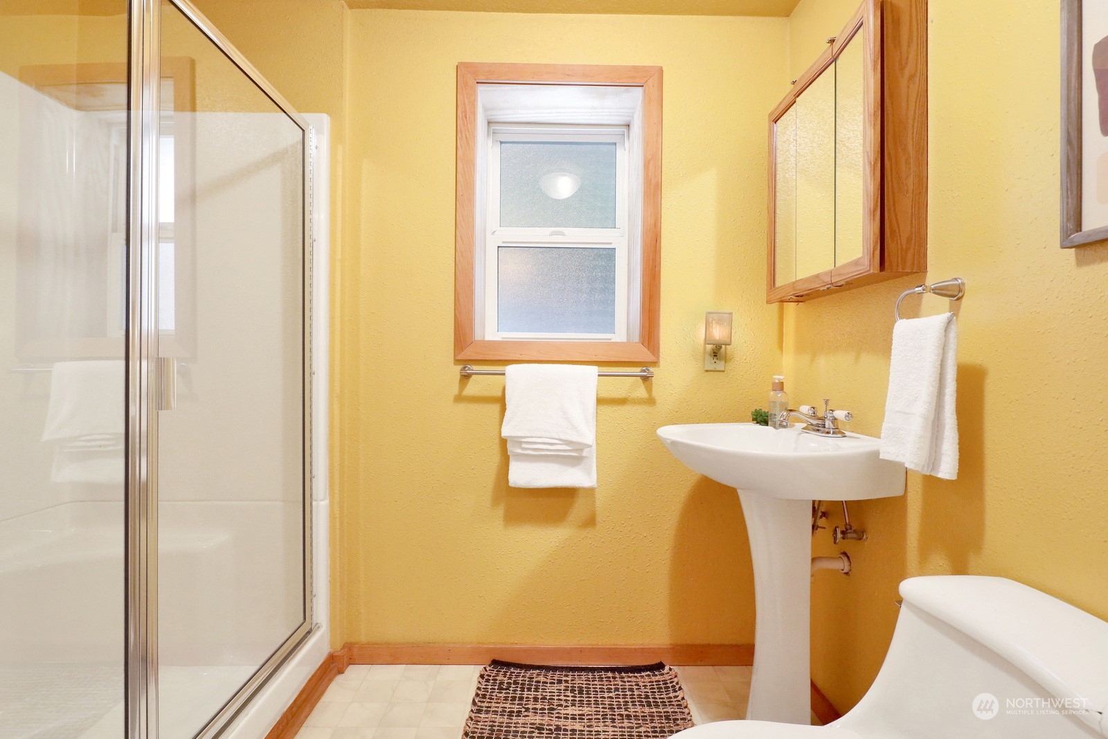 833 Chuckanut Drive Bellingham, WA 98229 - Photo 16 of 37