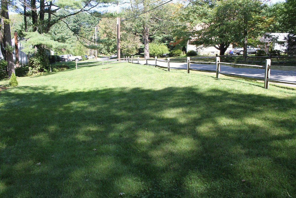 49 Arnold Road Sturbridge, MA 01518 - Photo 28 of 28