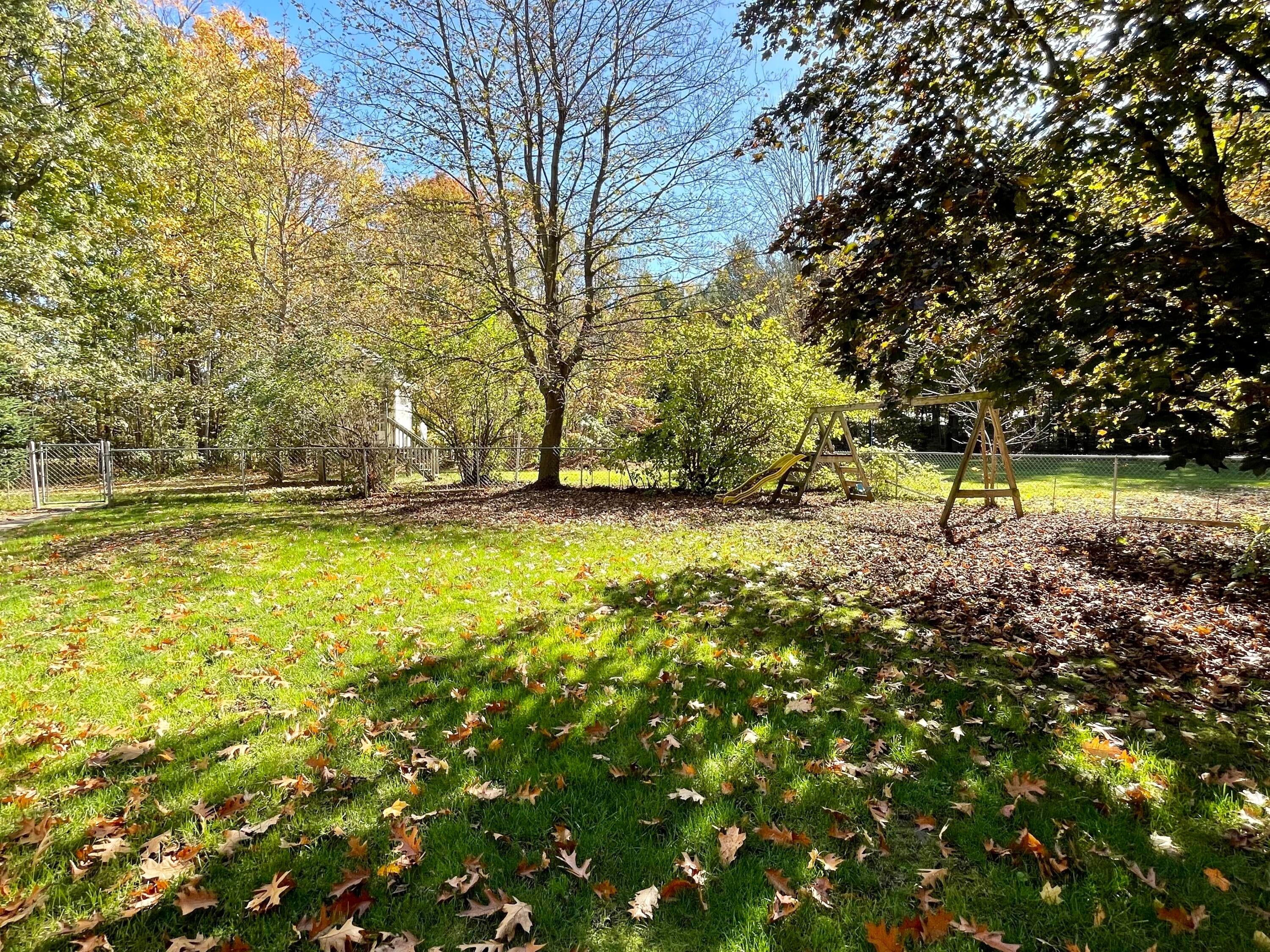 2462 Orchard Beach Road Cheboygan, MI 49721 - Photo 18 of 30 Gallery Image 18