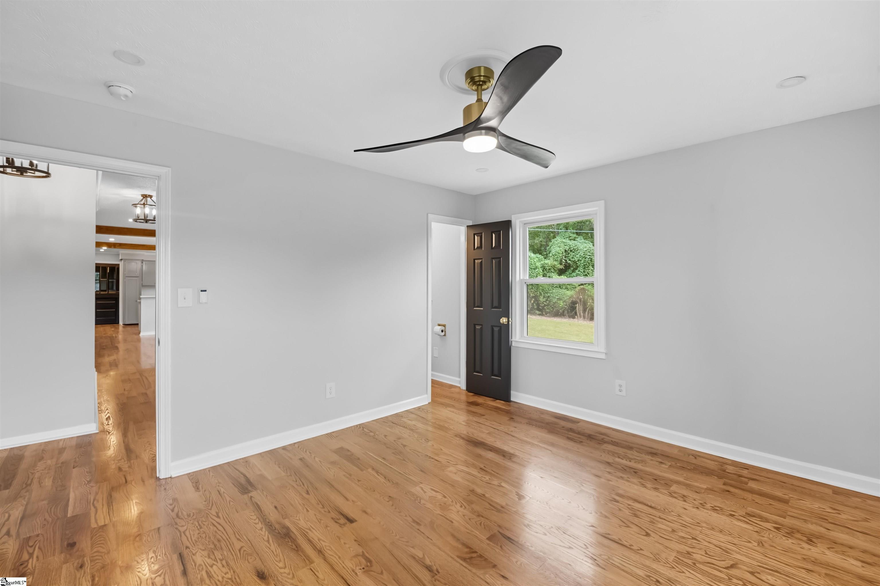 918 North Old Pendleton Road Liberty, SC 29657 - Photo 5 of 50