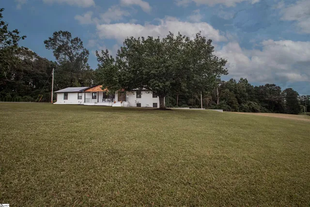 $424,900 | 918 North Old Pendleton Road, Liberty, SC 29657
