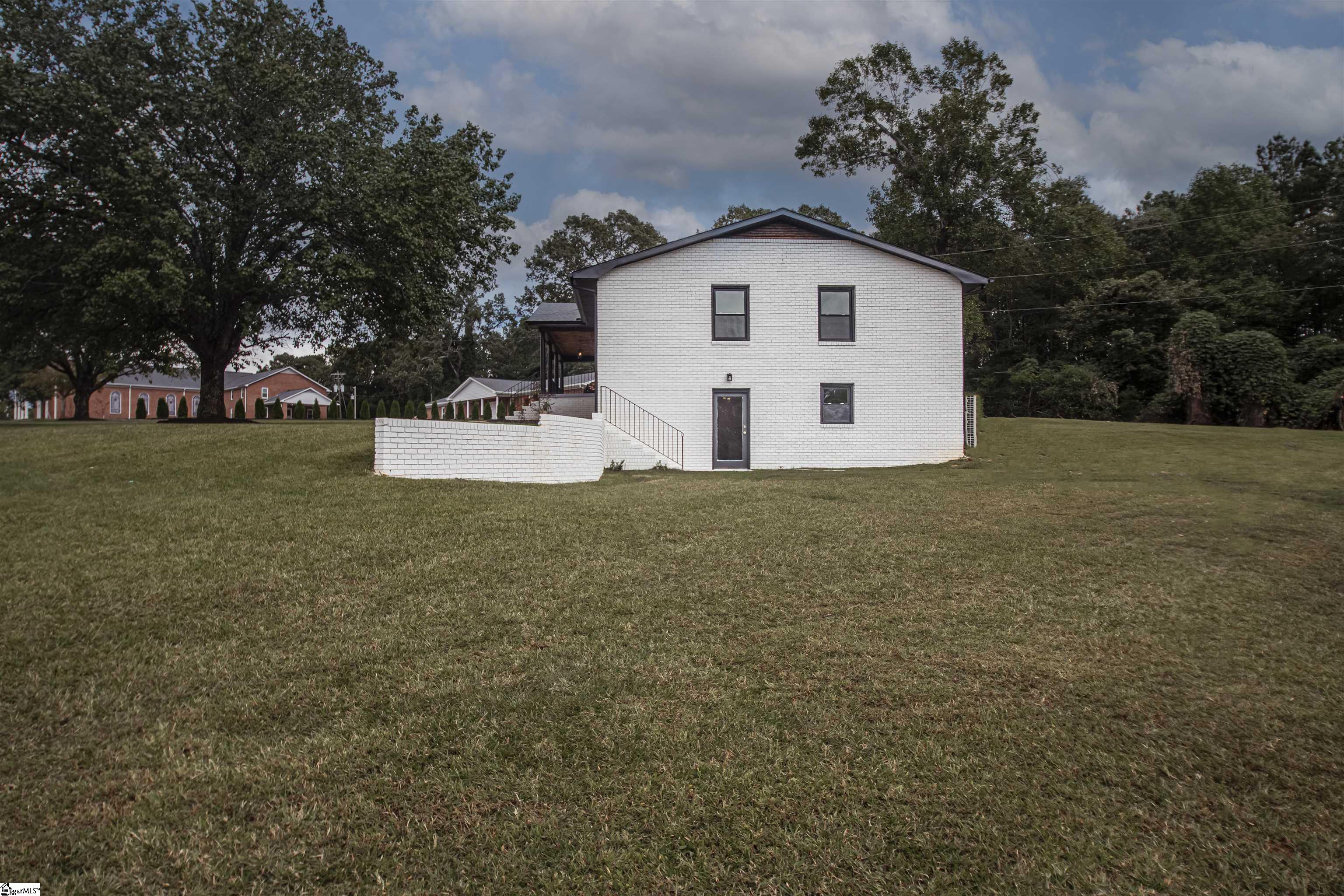 918 North Old Pendleton Road Liberty, SC 29657 - Photo 10 of 50