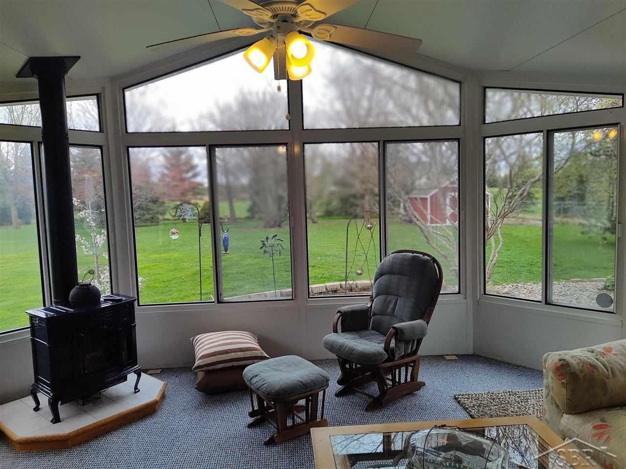 3805 Pierce Road Saginaw, MI 48604 - Photo 5 of 16 50072767-4.JPG