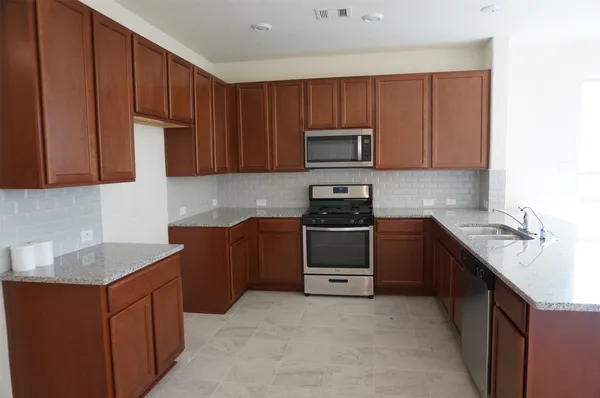 $2,000 | 20903 Westfield Terrace Trail, Katy, TX 77449