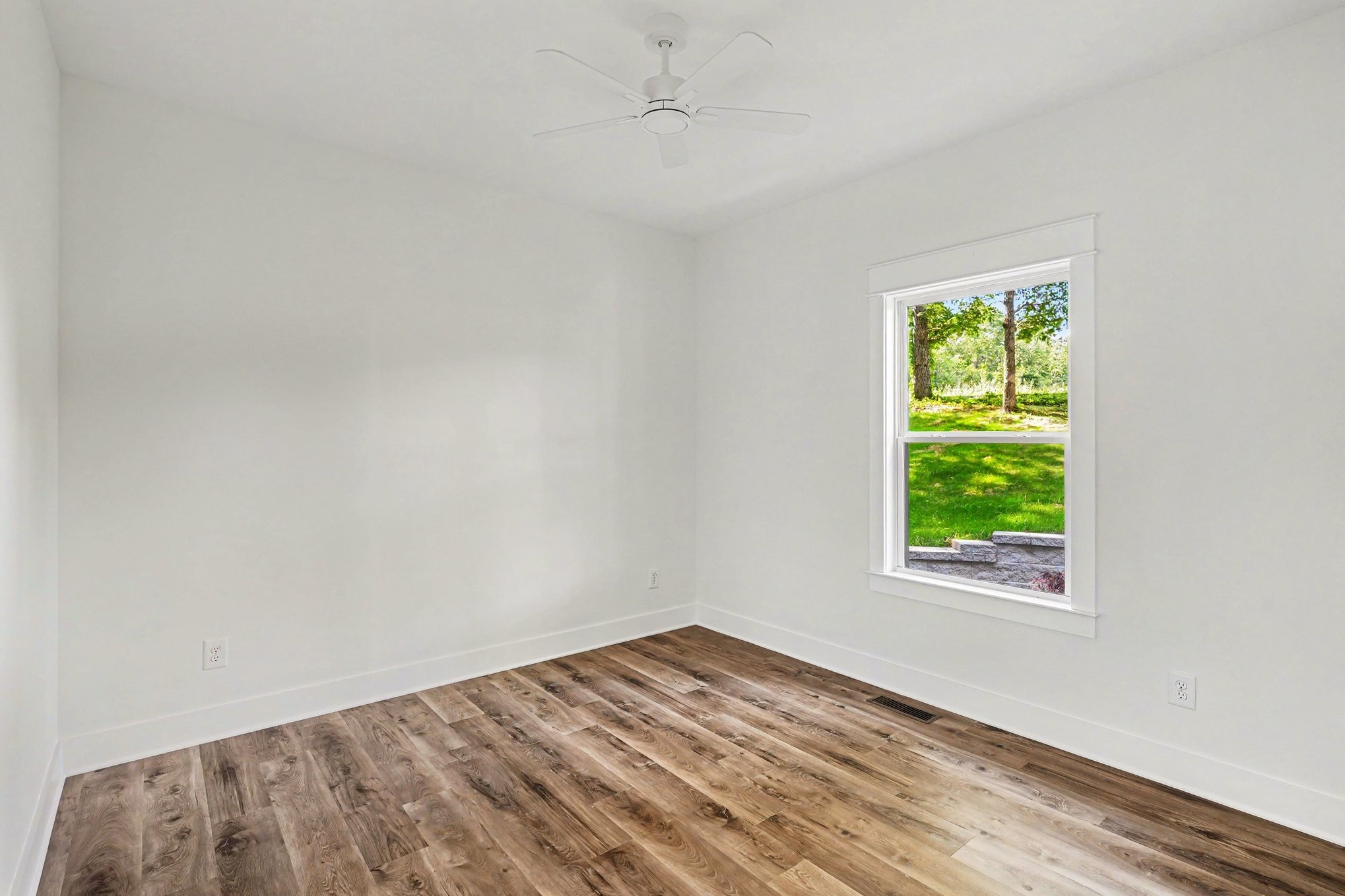 1475 Spann Road Charlotte, TN 37036 - Photo 14 of 24