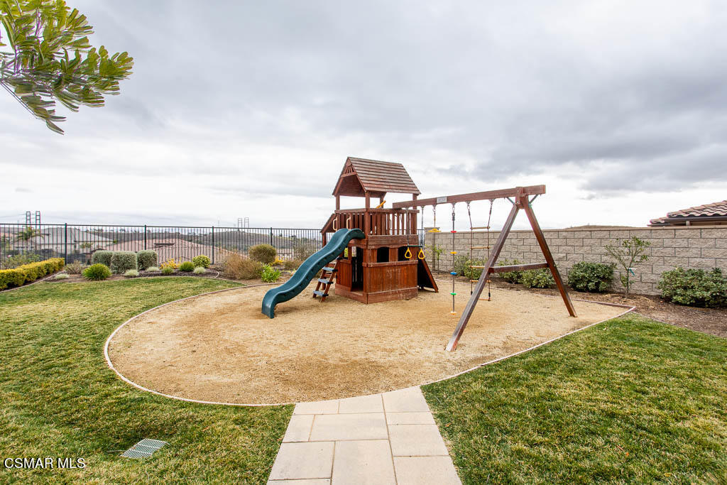 7342 Nicklaus Road Moorpark, CA 93021 - Photo 53 of 55 a view of a swimming pool with a slide