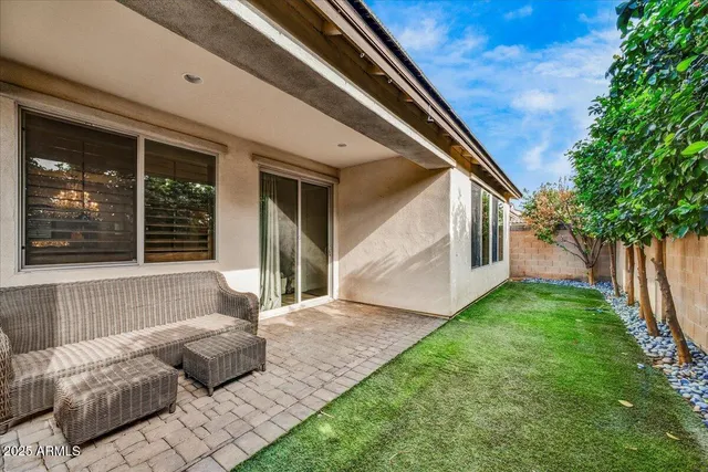 a view of a outdoor space with a street