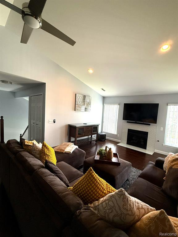 3612 Oakmonte Boulevard Rochester, MI 48306 - Photo 11 of 35