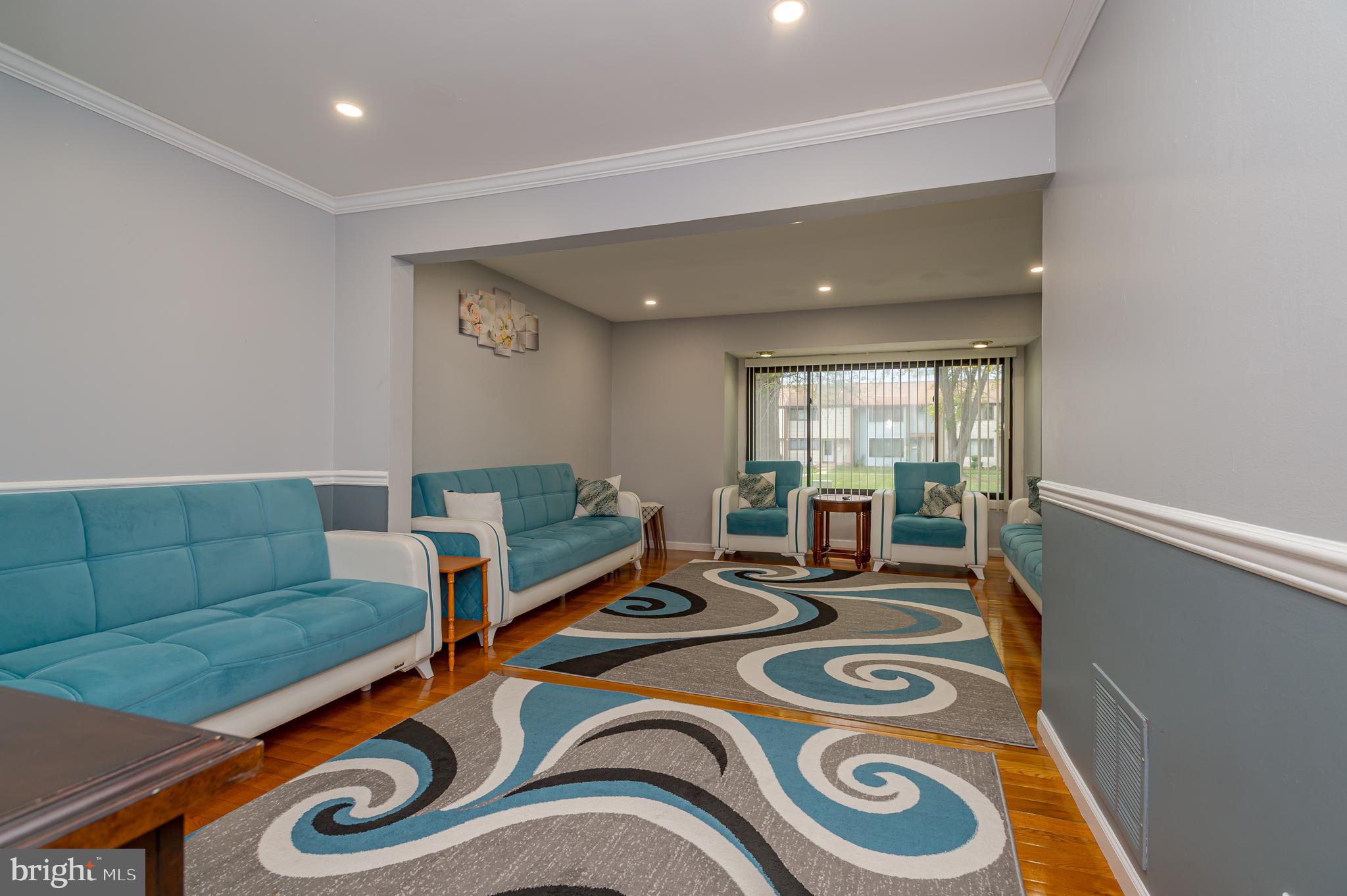 336 Bolton Road East Windsor, NJ 08520 - Photo 8 of 34