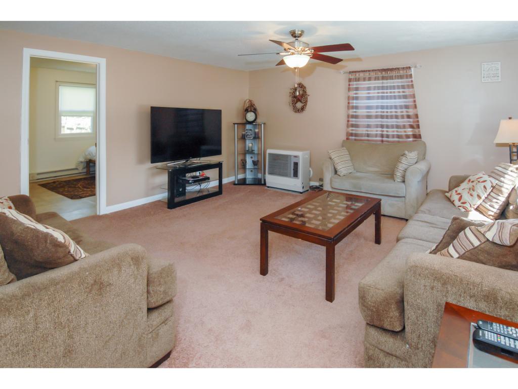19 Rochester Avenue Rochester, NH 03867 - Photo 11 of 25