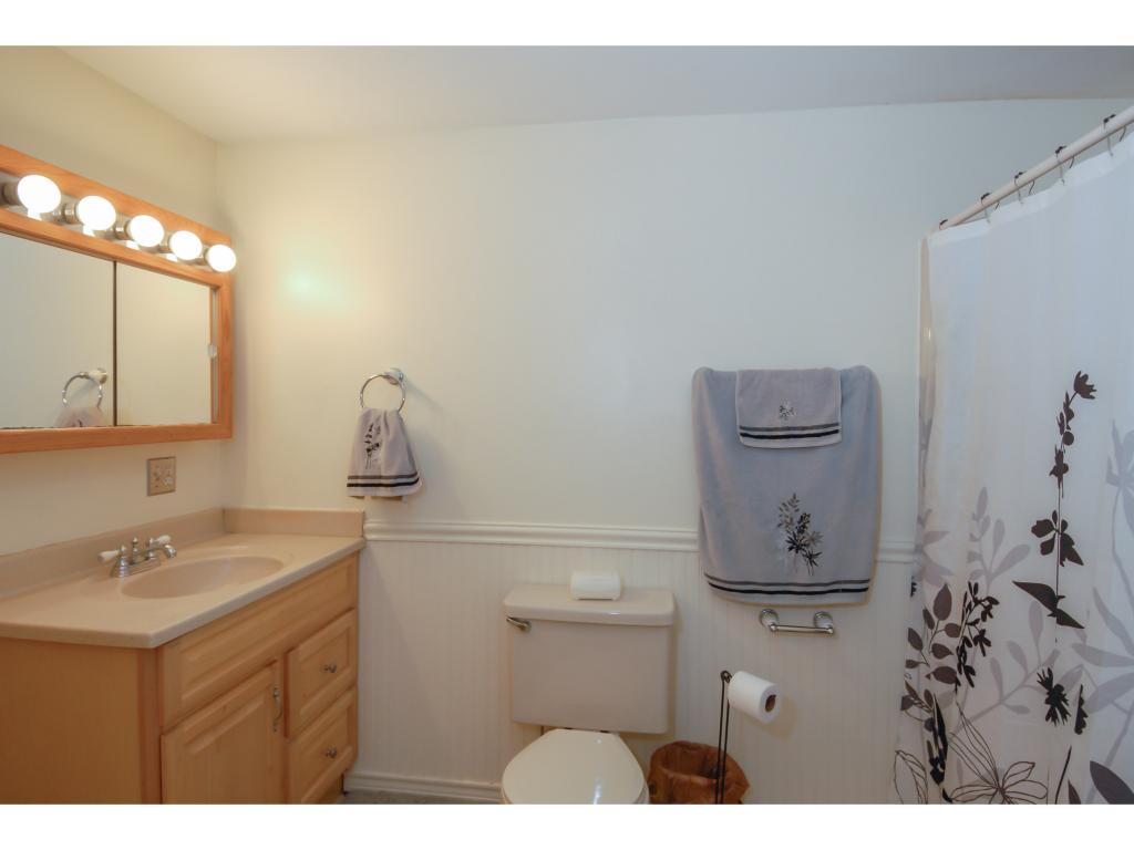 19 Rochester Avenue Rochester, NH 03867 - Photo 7 of 25