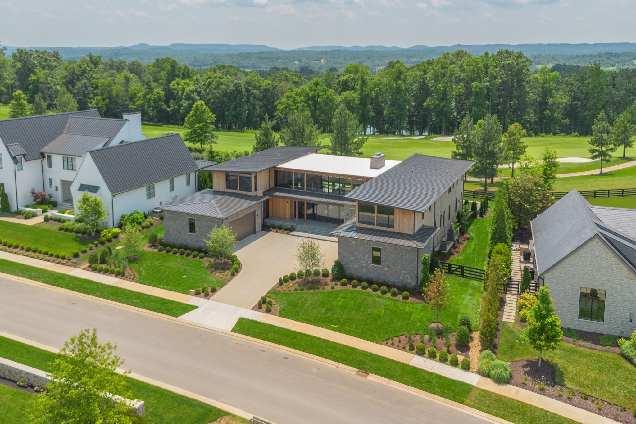 8005 Backwoods College Grove, TN 37046 - Photo 6 of 97