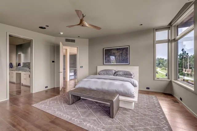 $10,000,000 | 8005 Backwoods, College Grove, TN 37046