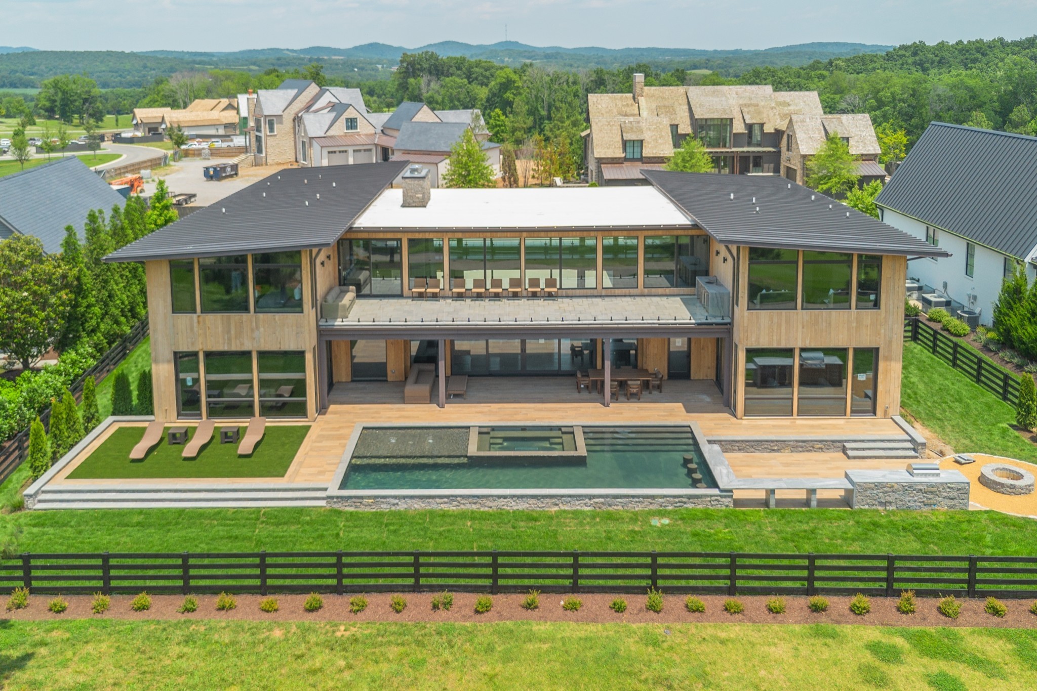 8005 Backwoods College Grove, TN 37046 - Photo 7 of 97