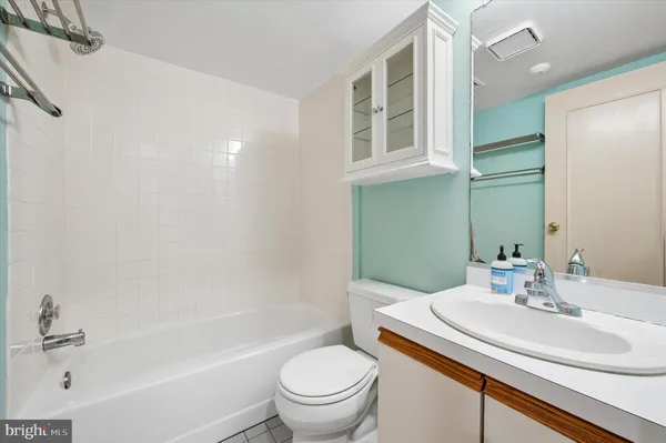$425,000 | 1723 Wallace Street, Unit 102, Philadelphia, PA 19130