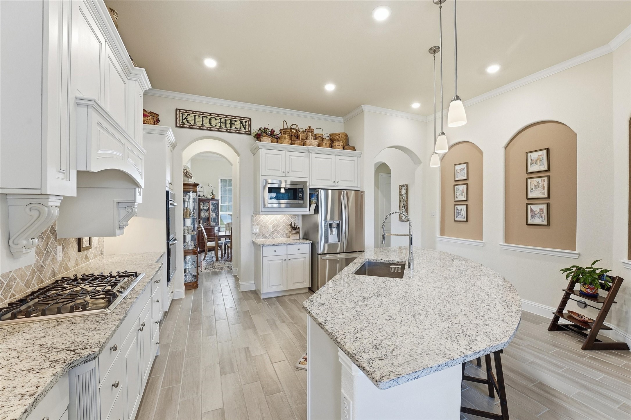 9307 Providence Bend Lane Houston, TX 77365 - Photo 14 of 45
