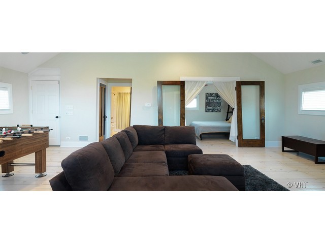 208 Spring Creek Road Barrington Hills, IL 60010 - Photo 10 of 25
