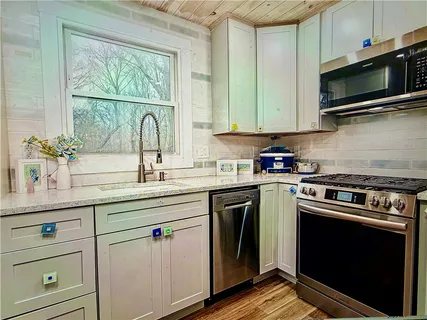 $549,900 | 62 Biscuit City Road, Charlestown, RI 02813