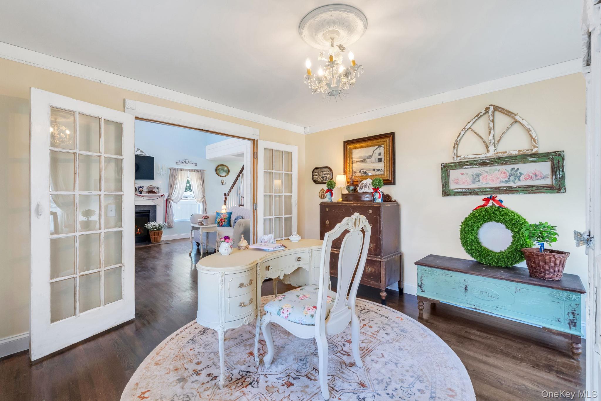 17 Walnut Road Kings Park, NY 11754 - Photo 12 of 34