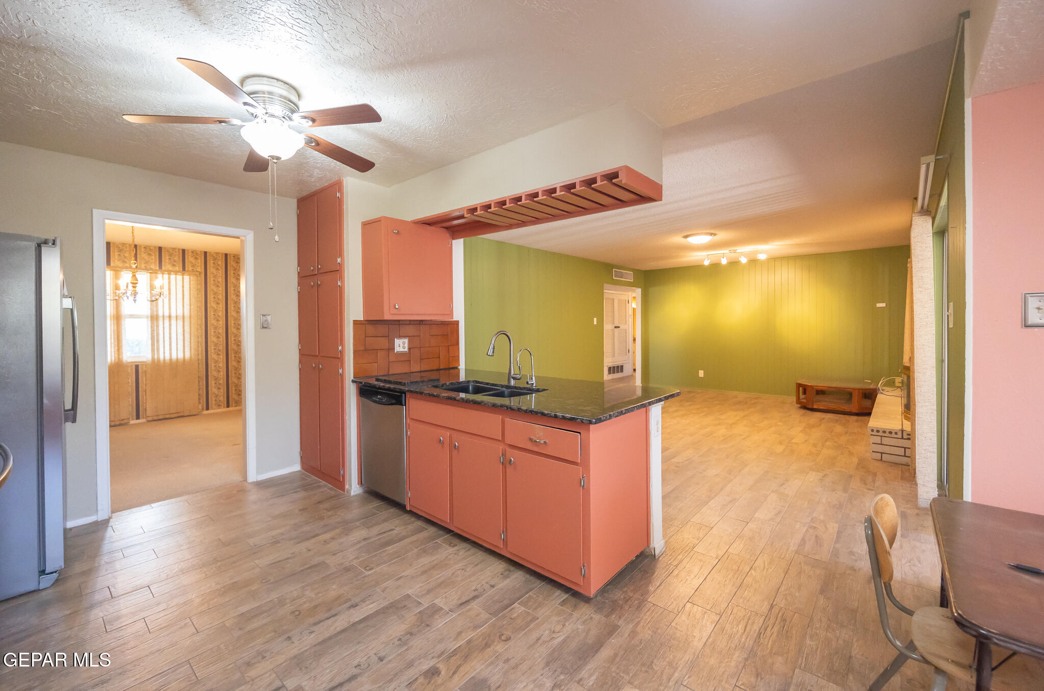 19019 Darrington Road Horizon City, TX 79928 - Photo 5 of 24 19019 Darrington-4