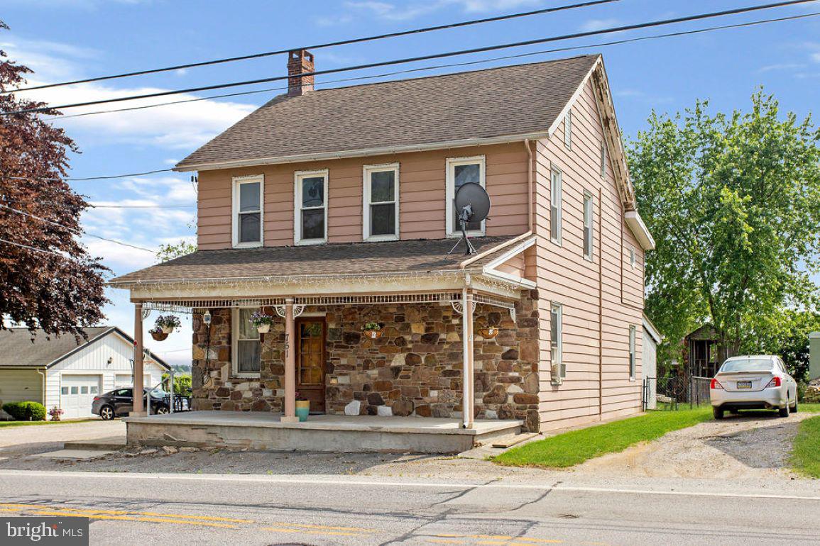 751 Edgegrove Road Hanover, PA 17331 - Photo 2 of 21 Gallery Image 2