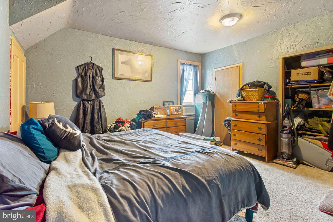 751 Edgegrove Road Hanover, PA 17331 - Photo 11 of 21 Gallery Image 11