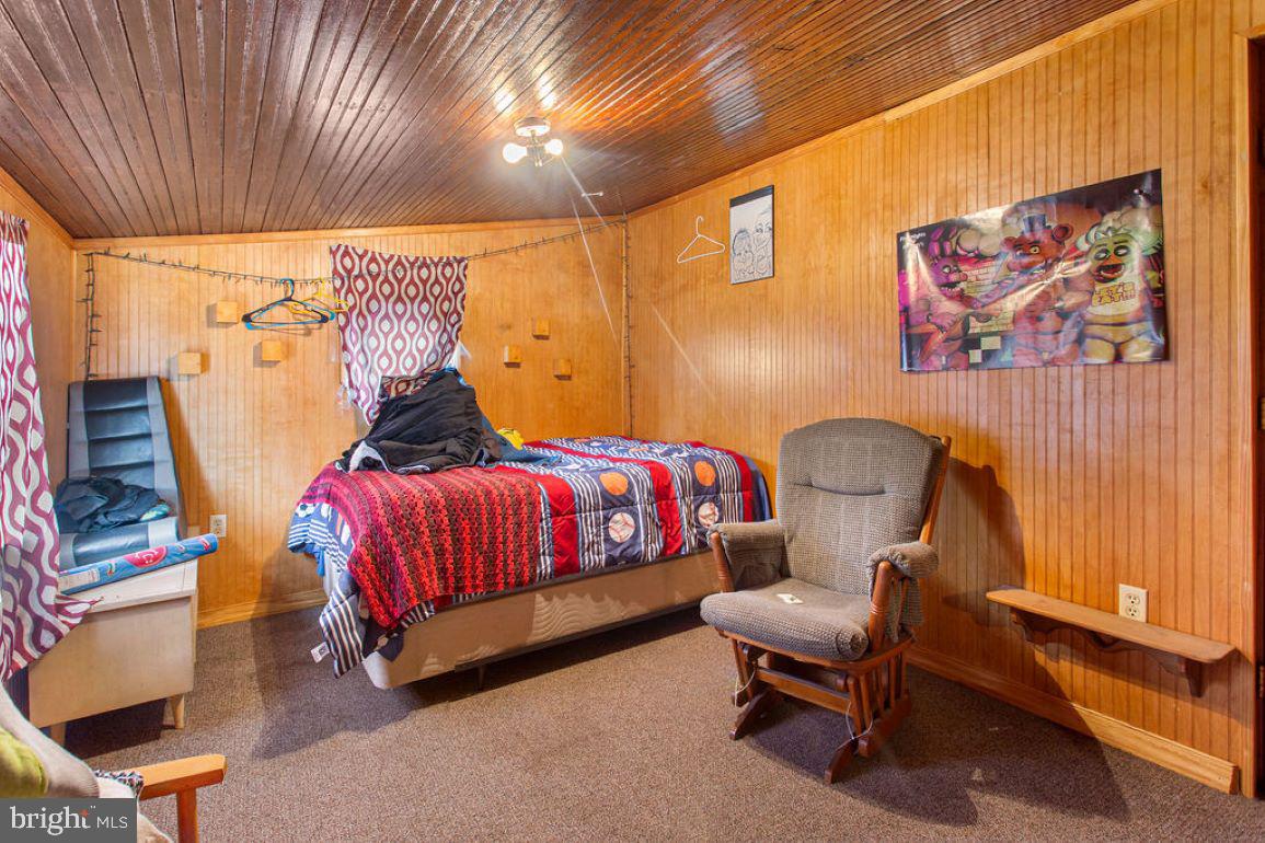 751 Edgegrove Road Hanover, PA 17331 - Photo 17 of 21 Gallery Image 17