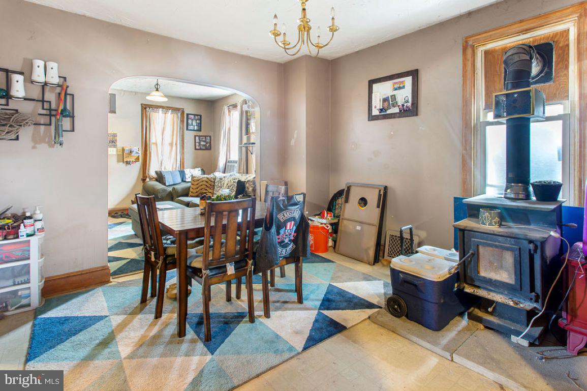 751 Edgegrove Road Hanover, PA 17331 - Photo 6 of 21 Gallery Image 6