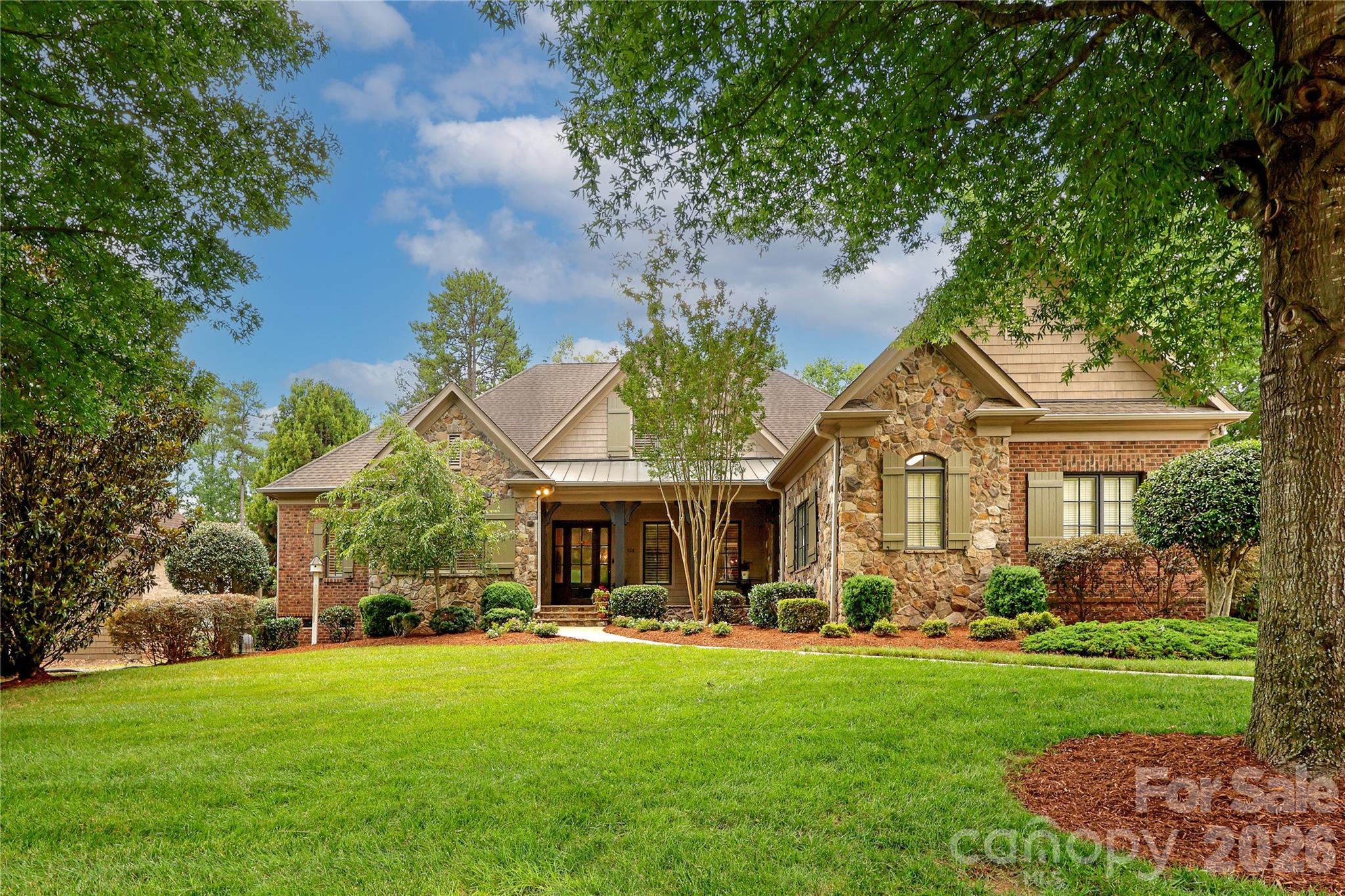 508 Hideaway Ridge Court Matthews, NC 28105 - Photo 2 of 2