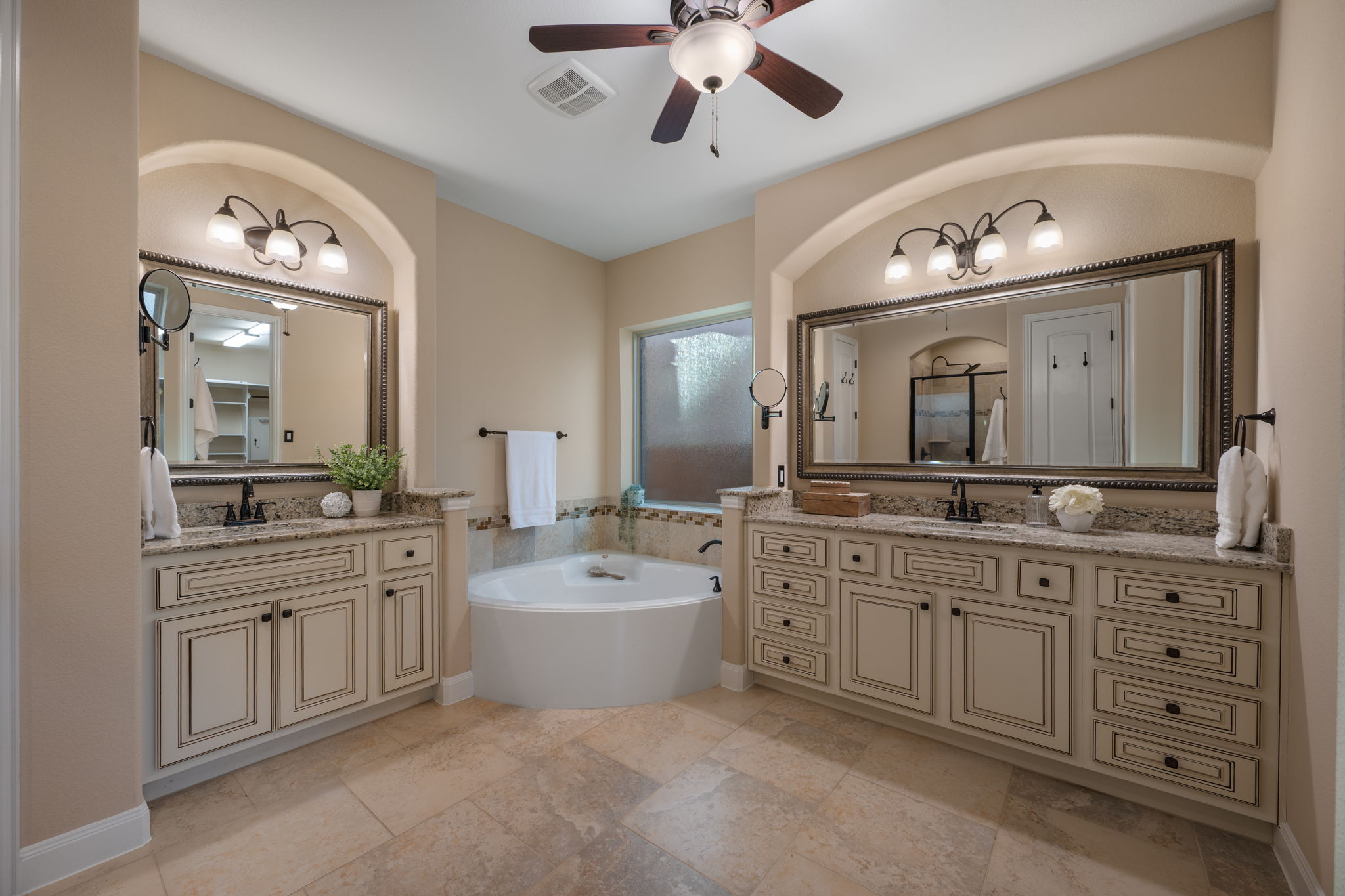 4503 Miraval Loop Round Rock, TX 78665 - Photo 15 of 35