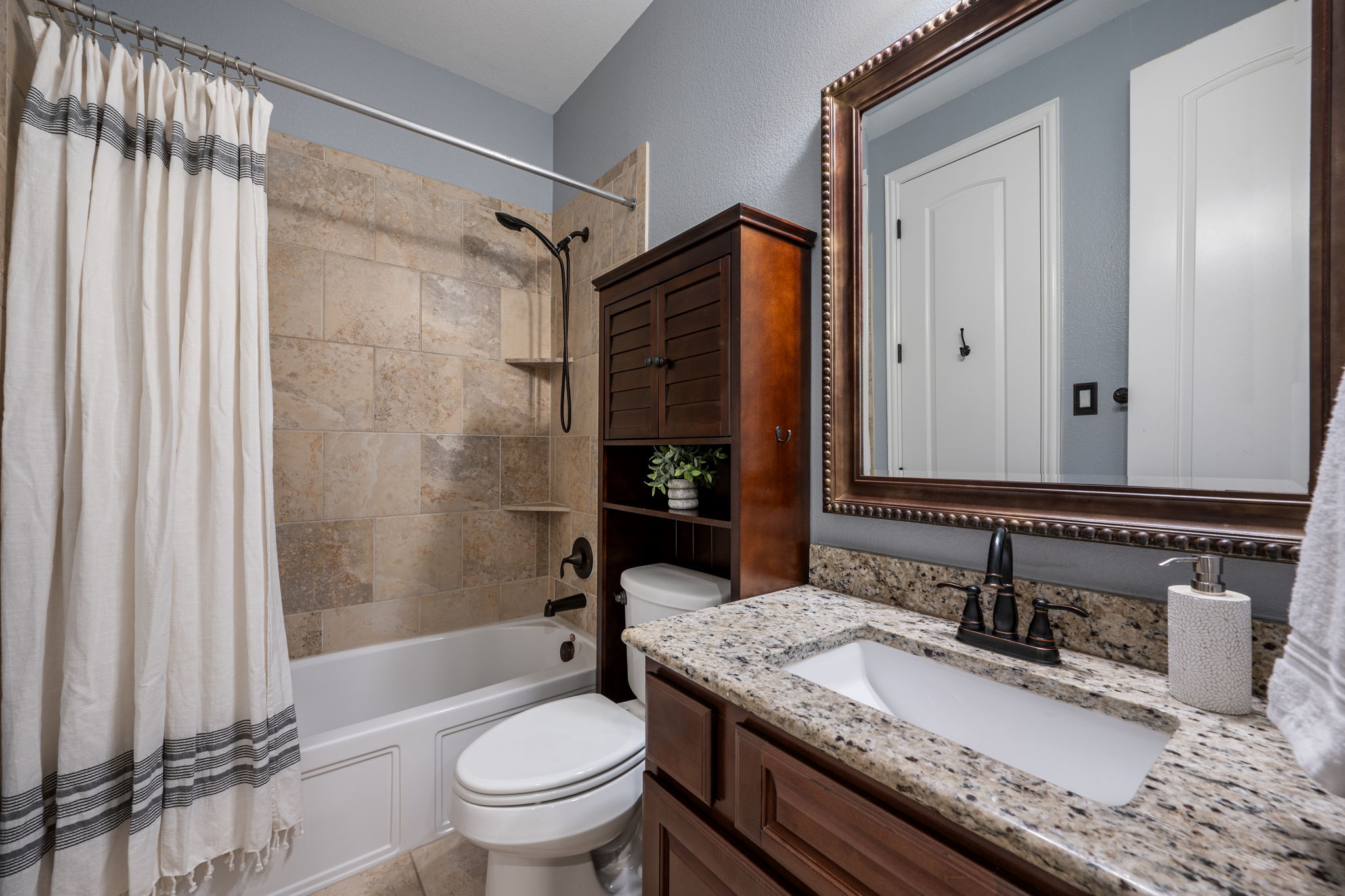 4503 Miraval Loop Round Rock, TX 78665 - Photo 23 of 35