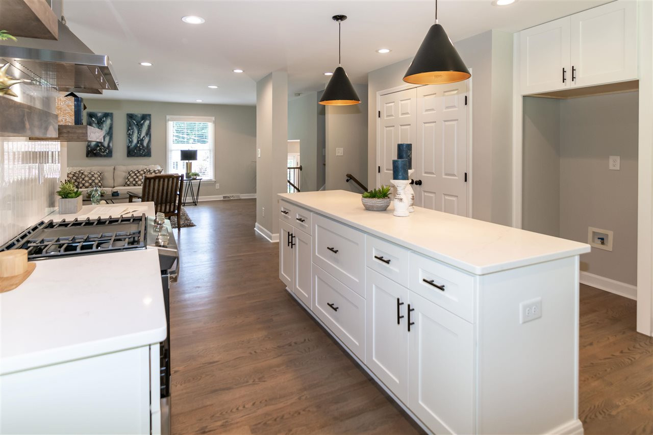 3804 Colgate Place Raleigh, NC 27609 - Photo 8 of 30 Photo 8