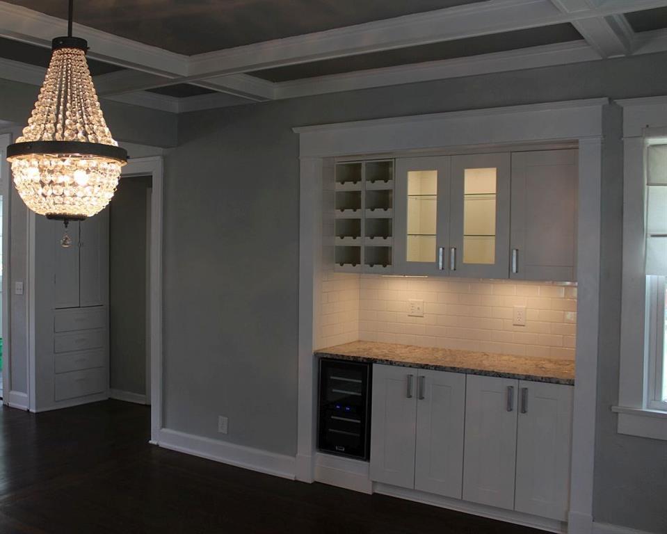 3745 Ruckle Street Indianapolis, IN 46205 - Photo 5 of 24 Gallery Image 5