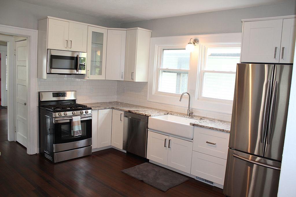 3745 Ruckle Street Indianapolis, IN 46205 - Photo 8 of 24 Gallery Image 8