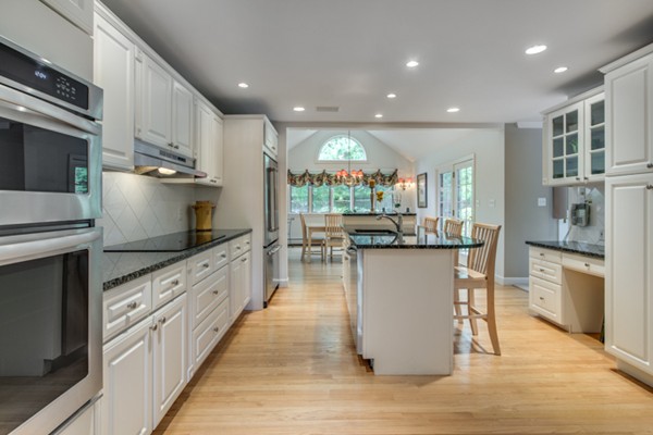 5 Westgate Road Winchester, MA 01890 - Photo 11 of 30 Gallery Image 11