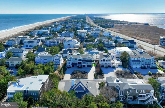 $4,500,000 | 19 Palmer Avenue, Rehoboth Beach, DE 19971
