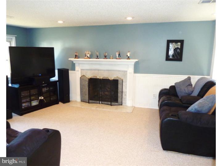 1016 Abington Road Cherry Hill, NJ 08034 - Photo 11 of 18 Family Room
