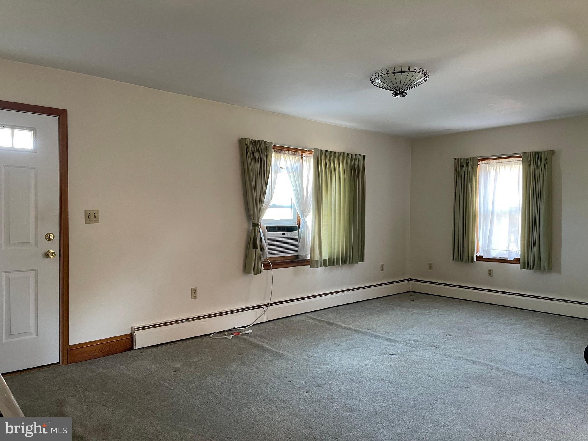 637 Parvin Mill Road Bridgeton, NJ 08302 - Photo 4 of 12