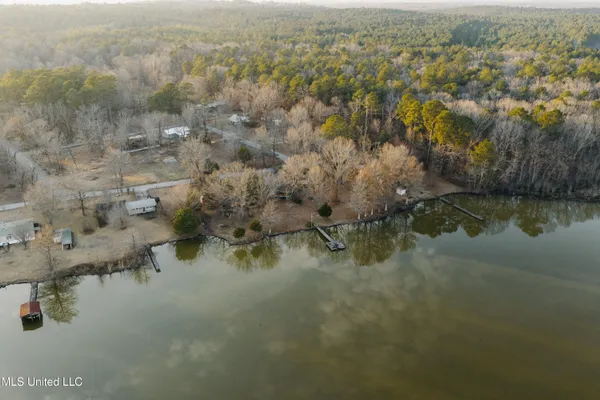 $210,000 | 126 Lakeshore Court, Pelahatchie, MS 39145