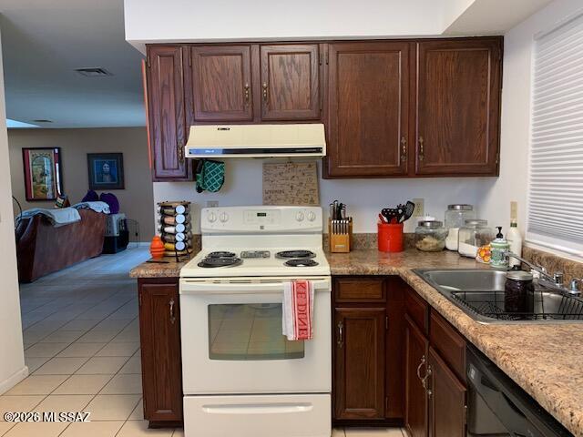 1162 Circulo Canario Rio Rico, AZ 85648 - Photo 15 of 33