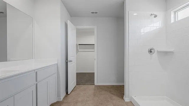 $335,990 | 148 Lilywood Lane, Boyd, TX 76023