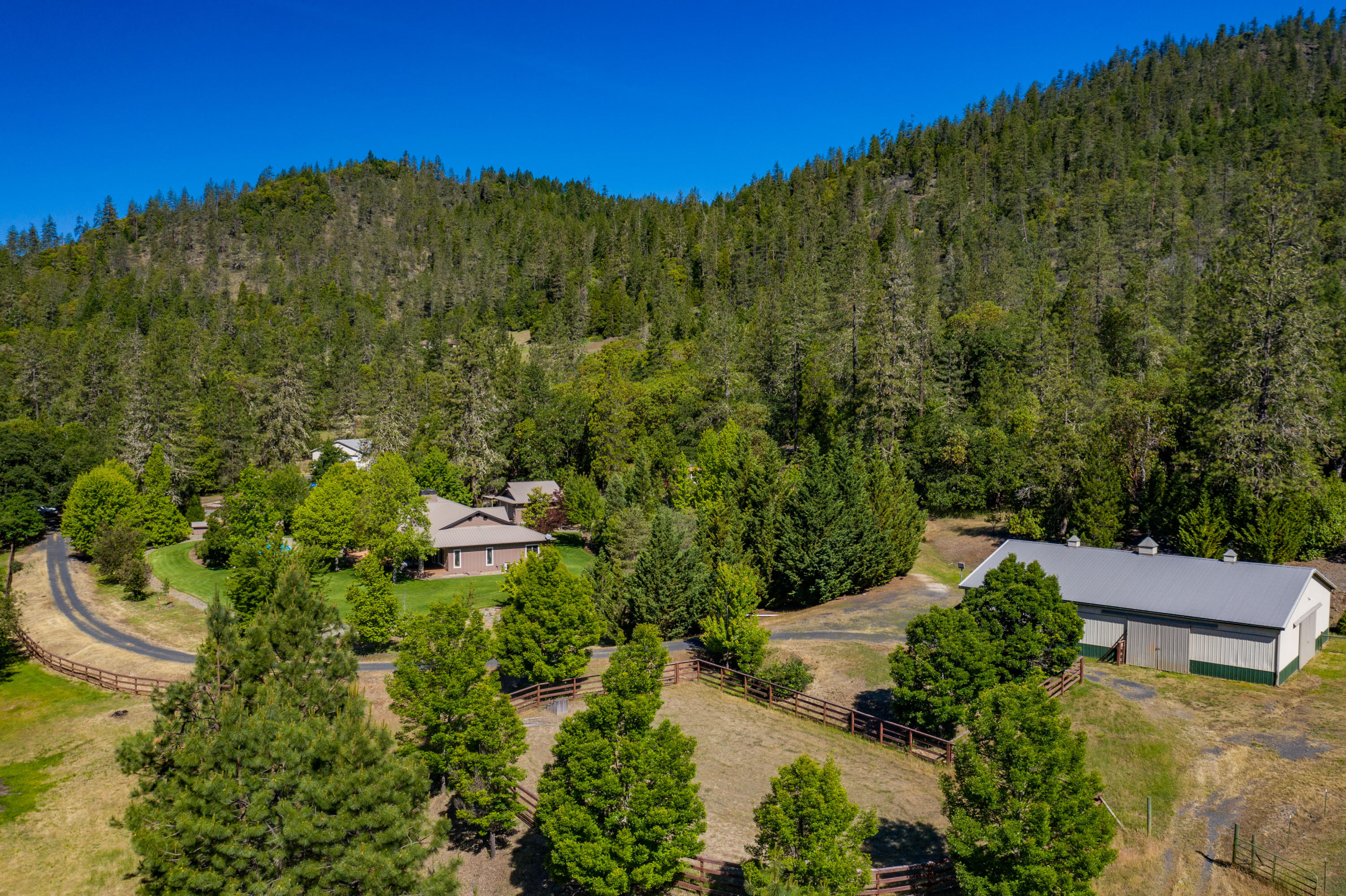 355 Naturescape Road Grants Pass, OR 97527 - Photo 58 of 59 X