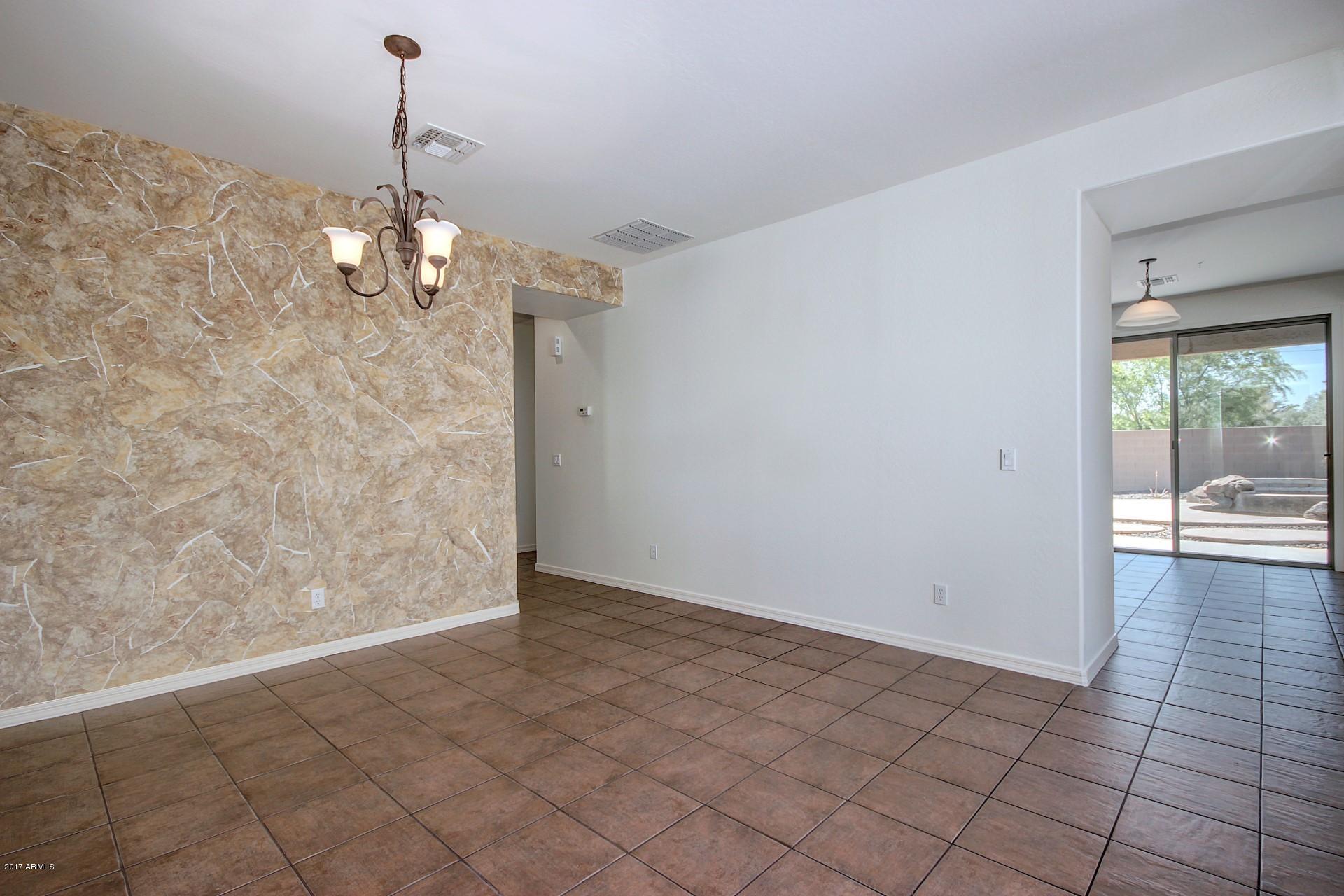 15251 West Boca Raton Road Surprise, AZ 85379 - Photo 6 of 39 15251 Boca Raton-Dining Room