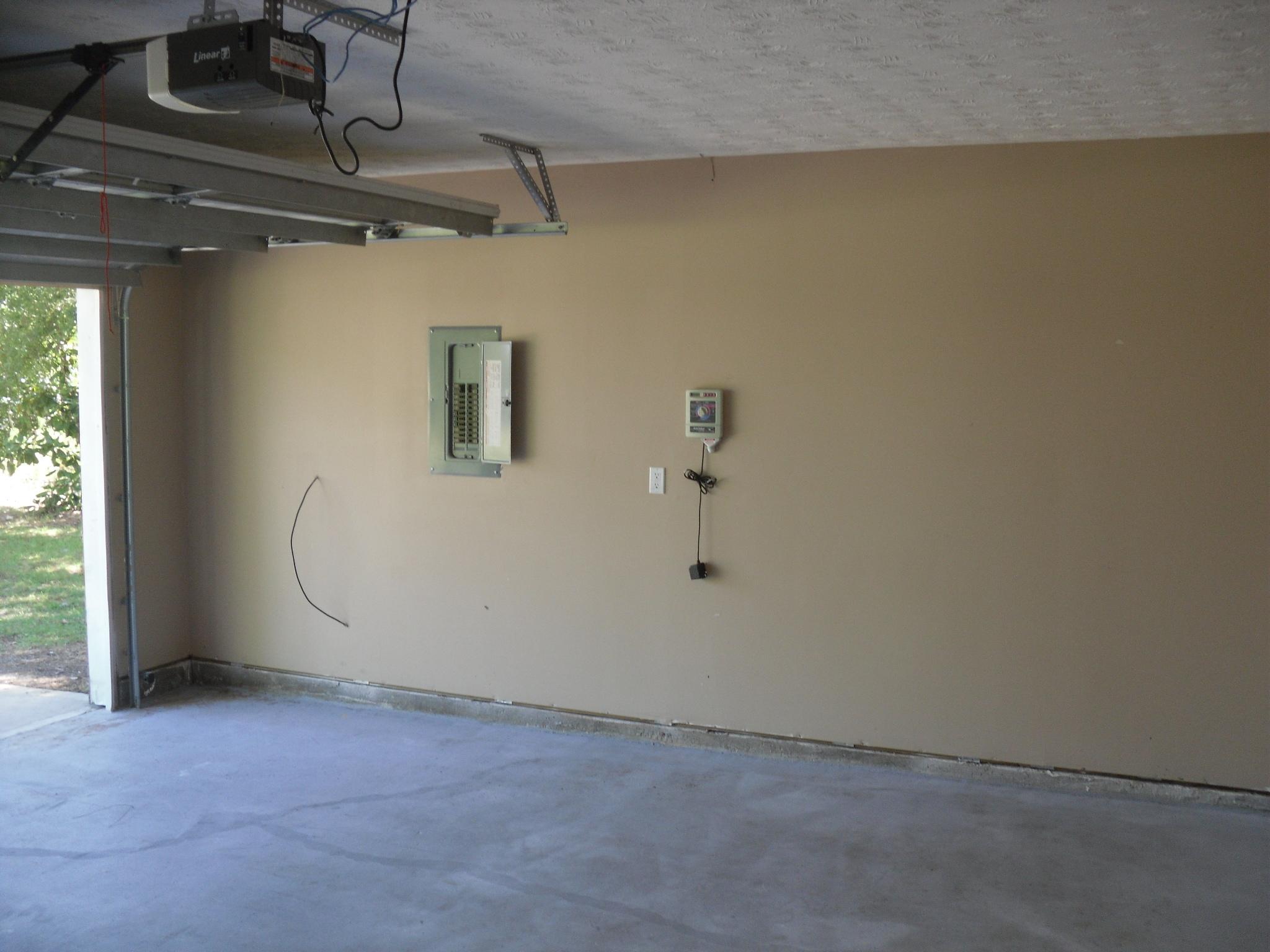 703 Bay Grove Road Freeport, FL 32439 - Photo 20 of 22 an empty room with a door