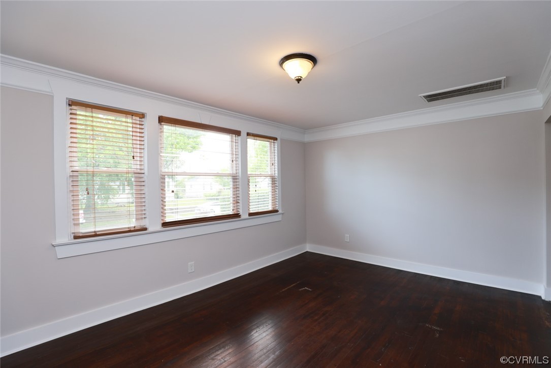 3315 Mike Road Richmond, VA 23234 - Photo 11 of 31 Living Room