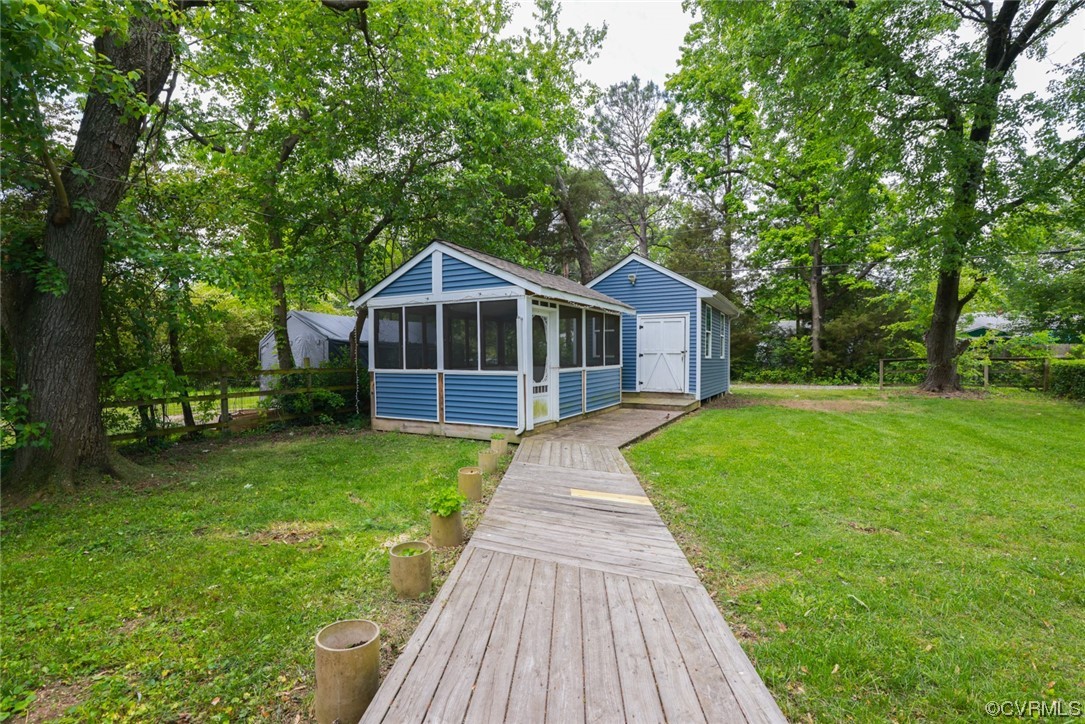 3315 Mike Road Richmond, VA 23234 - Photo 6 of 31 Detached Screen Porch