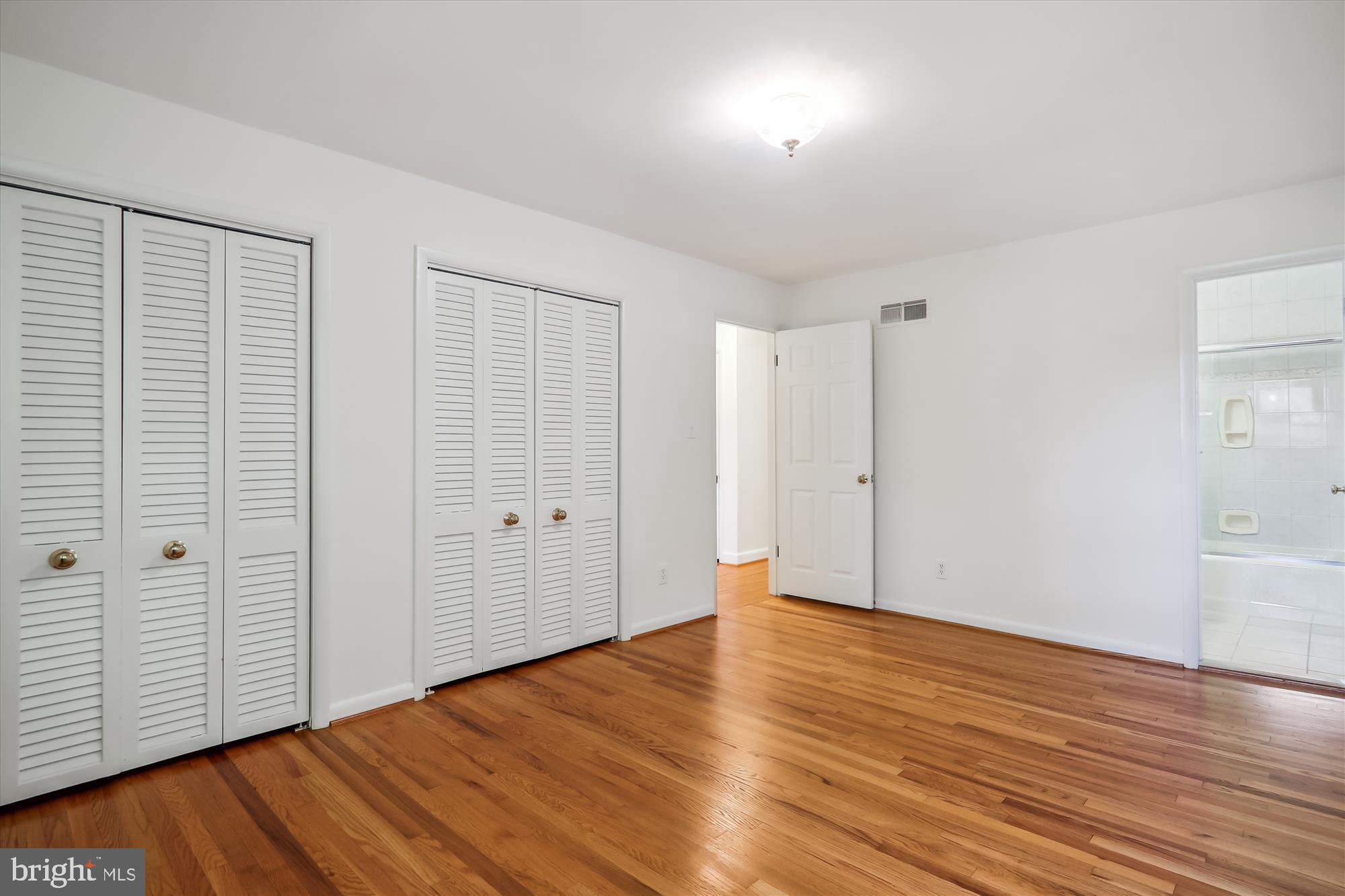 6518 Wilmett Road Bethesda, MD 20817 - Photo 24 of 40